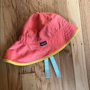 Patagonia Coral, Yellow, and Mint Baby Sun Hat 3-6m